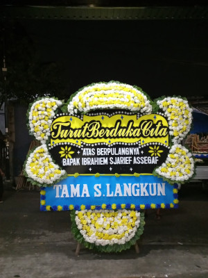 Papan Bunga Duka di Tegal Bunder